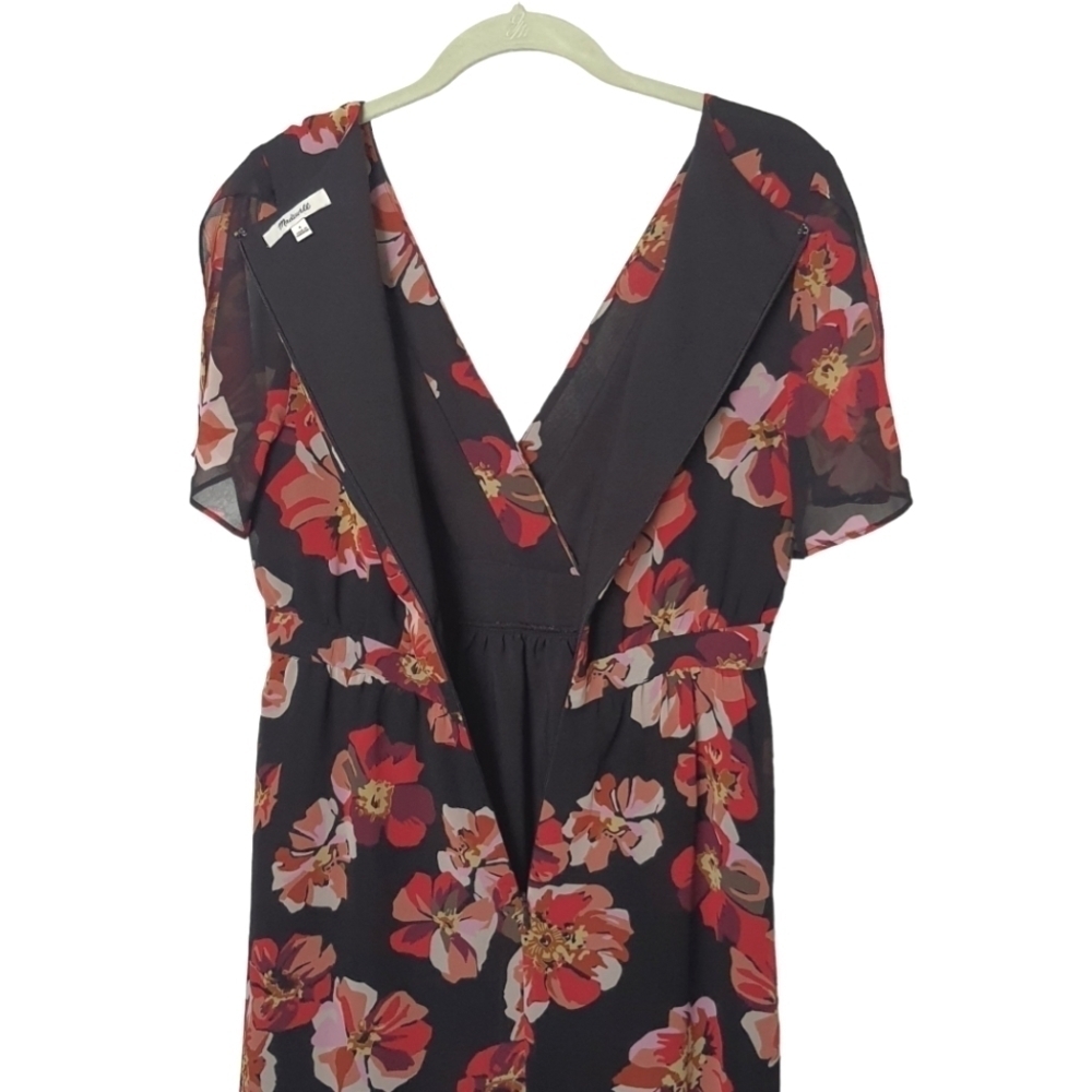 Madewell Mini Red Black Floral Dress Short Sleeves V-neck Size 4 Flowy - Picture 6 of 12
